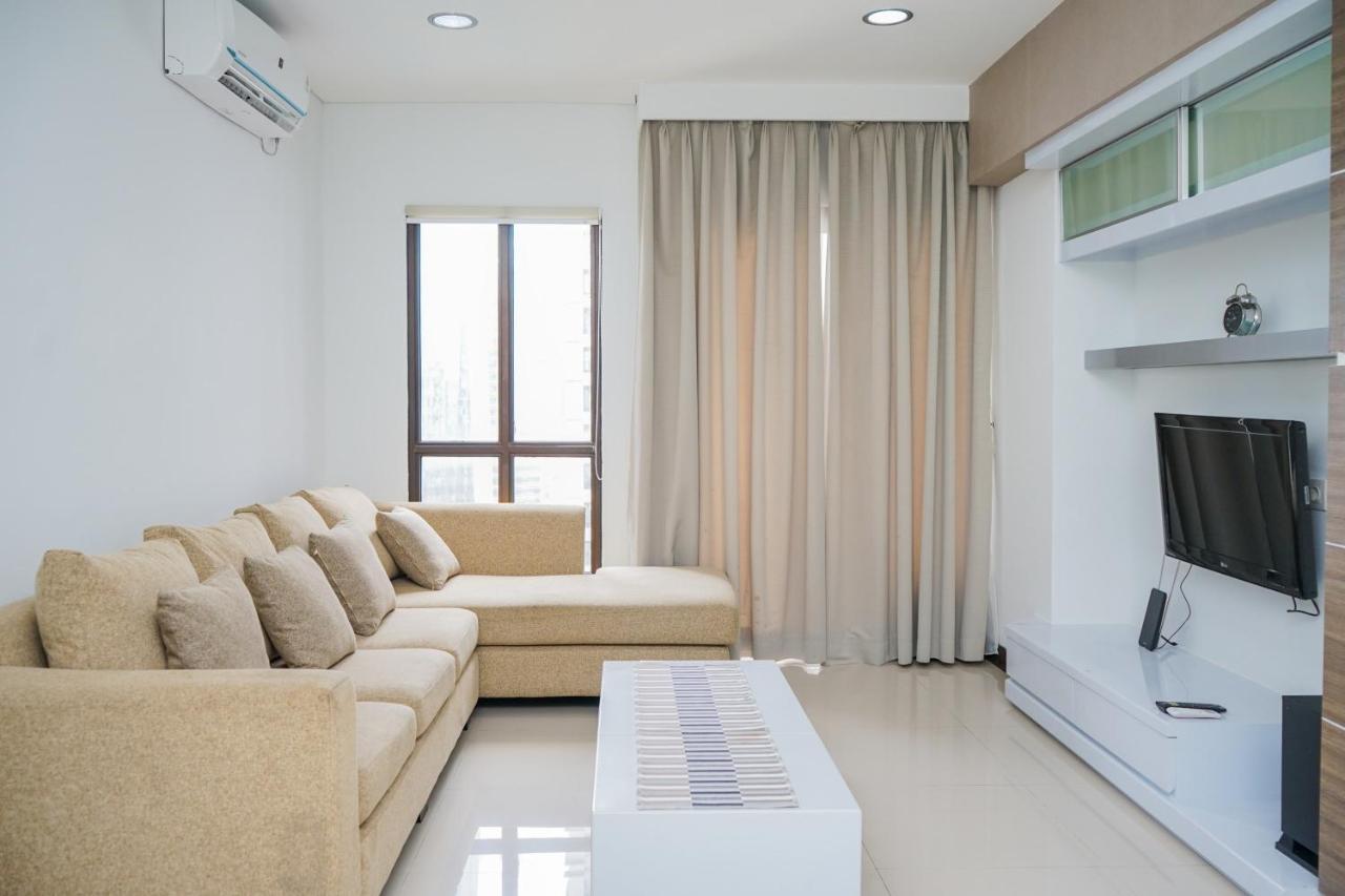 Homey And Modern Tamansari Semanggi 2Br Apartment By Travelio Jakarta Exterior photo